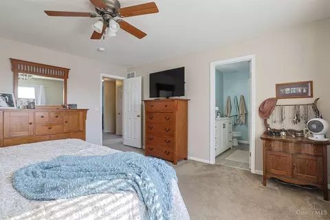 Bedroom - 396 Barney Ct, Harrison, OH 45030 photo 3 of 9