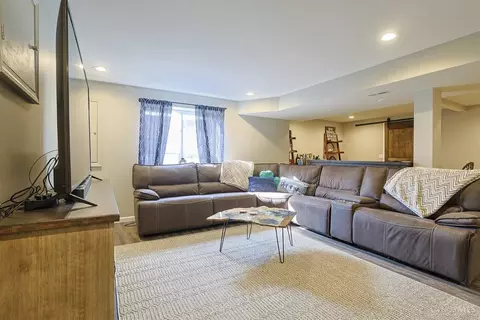 Living - 396 Barney Ct, Harrison, OH 45030 photo 3 of 4