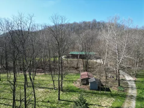 10228 Goose Creek Rd, Metamora, IN 47030