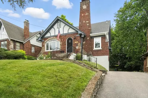 Exterior - 3345 Meyer Pl, Cincinnati, OH 45211 photo 2 of 11