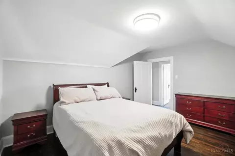 Bedroom - 3345 Meyer Pl, Cincinnati, OH 45211 photo 4 of 6