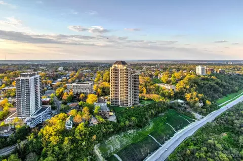 1201 Edgecliff Pl, Cincinnati, OH 45206