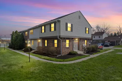 7509 Queen Ann Ct, West Chester, OH 45069