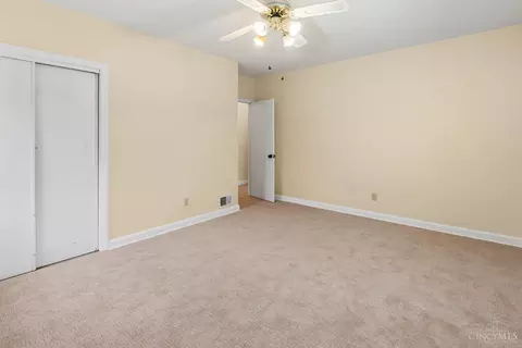 Bedroom - 1710 Ridgeway Rd, Aberdeen, OH 45101 photo 1 of 3