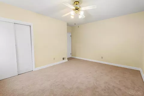 Bedroom - 1710 Ridgeway Rd, Aberdeen, OH 45101 photo 2 of 3