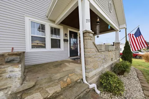Exterior - 200 High St, Georgetown, OH 45121 photo 4 of 9