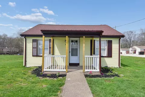 323 Coffee St, Felicity, OH 45120