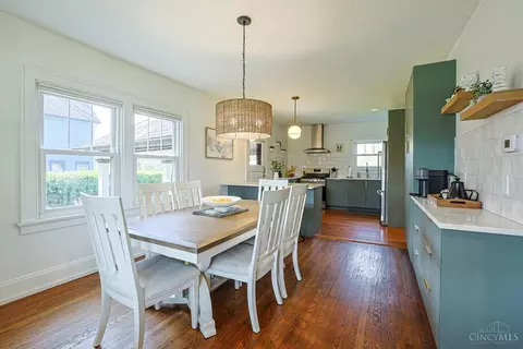 Dining - 6711 Alpine Ave, Silverton, OH 45236 photo 1 of 3