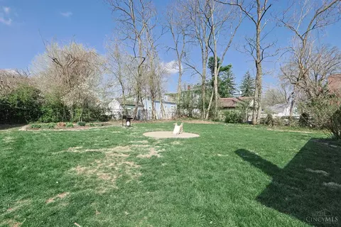 Exterior - 6711 Alpine Ave, Silverton, OH 45236 photo 6 of 8
