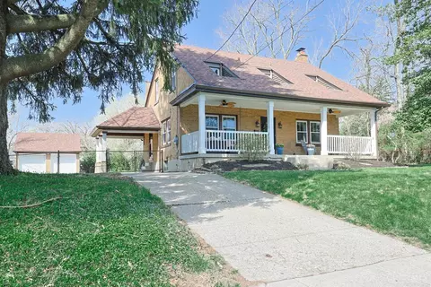 Exterior - 6711 Alpine Ave, Silverton, OH 45236 photo 2 of 8