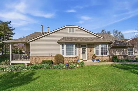 2469 Walnutview Ct, Cincinnati, OH 45230