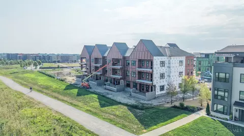 4218 Park Place Cir, Blue Ash, OH 45242