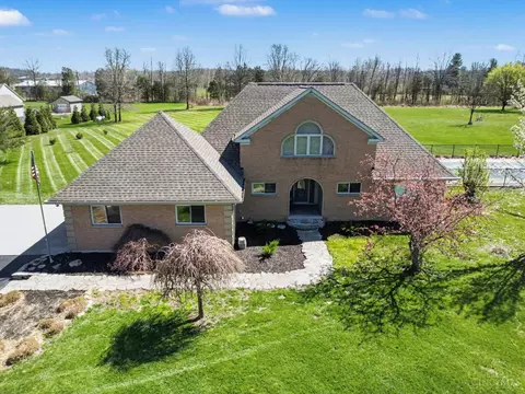4520 Shepherds Way, Batavia, OH 45103