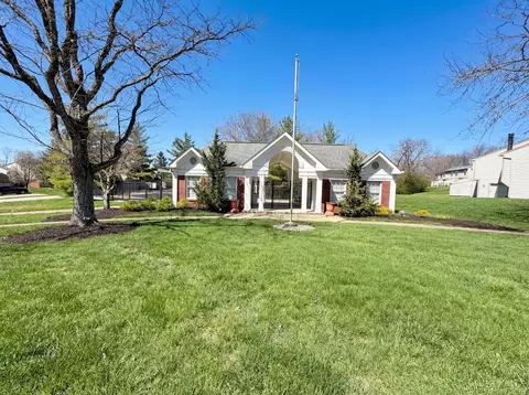 Exterior - 5550 Regimental Pl, Cincinnati, OH 45239 photo 2 of 5