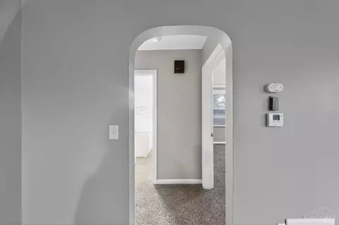 Entry Way - 1625 Joseph Ct, Cincinnati, OH 45231 photo 5 of 6