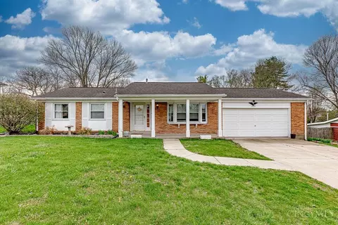 7527 Red Robin St, Franklin, OH 45005