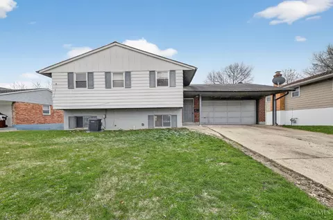 1687 Valdosta Dr, Cincinnati, OH 45246
