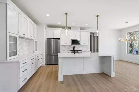 Kitchen - 3728 Hutton St, Cincinnati, OH 45226 photo 1 of 5