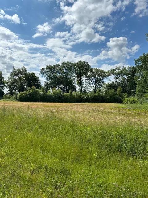 341 Kensington Dr, Vernon Twp, OH 45113
