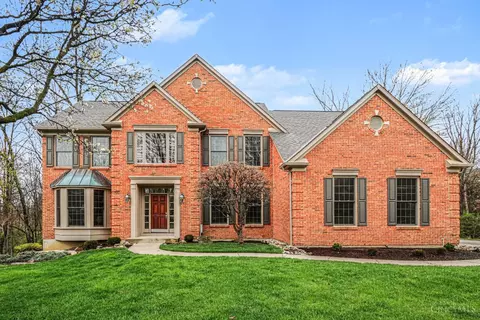 1426 Miami Lake Dr, Loveland, OH 45140