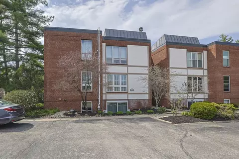 3809 Petosky Ave, Mariemont, OH 45227