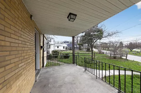 Exterior - 5018 Rapid Run Rd, Cincinnati, OH 45238 photo 4 of 8