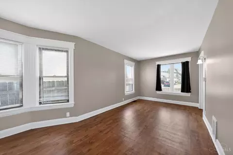 Living - 3830 Iberis Ave, Cincinnati, OH 45213 photo 1 of 3