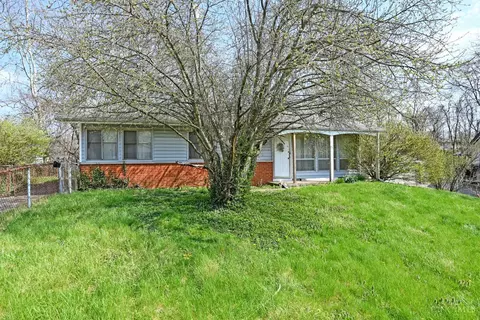 Exterior - 9626 Manhattan Dr, Cincinnati, OH 45251 photo 1 of 5