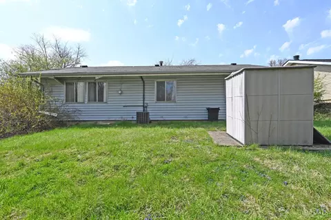 Exterior - 9626 Manhattan Dr, Cincinnati, OH 45251 photo 5 of 5