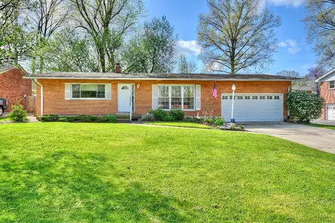 1063 Newcastle Dr, Cincinnati, OH 45231