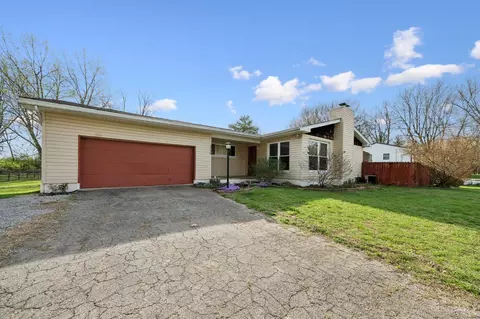 3726 Oakwood Dr, Amelia, OH 45102