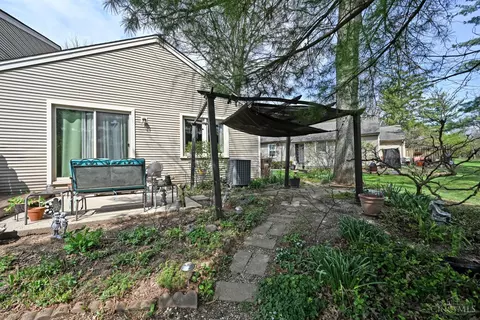 Exterior - 3638 Parfore Ct, Cincinnati, OH 45245 photo 7 of 8