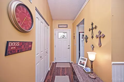 Entry Way - 3638 Parfore Ct, Cincinnati, OH 45245 photo 1 of 1