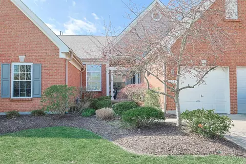 893 Cypresspoint Ct, Cincinnati, OH 45245