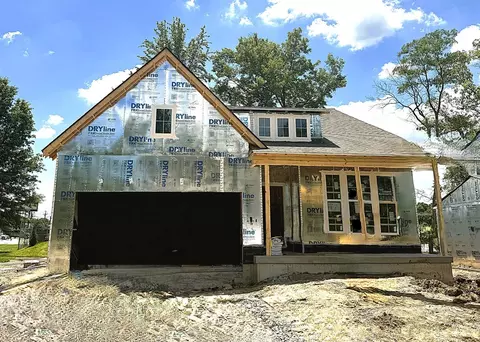 1203 Buxton Oaks Dr, Amelia, OH 45102