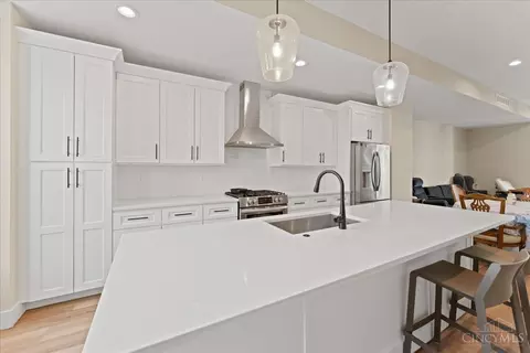 Kitchen - 3906 Edwards Rd, Cincinnati, OH 45209 photo 6 of 7