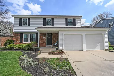 8878 Pembrooke St, Maineville, OH 45039