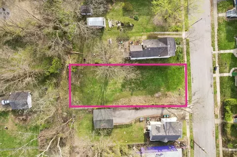 6314 Desmond St, Cincinnati, OH 45227