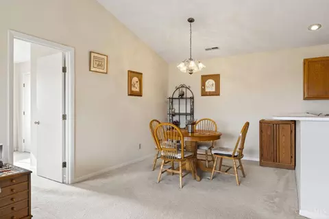 Dining - 11570 Regency Square Ct, Cincinnati, OH 45231 photo 3 of 3