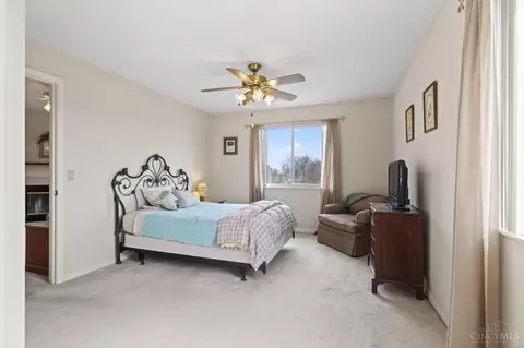 Bedroom - 11570 Regency Square Ct, Cincinnati, OH 45231 photo 1 of 4