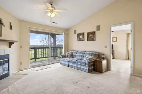 Living - 11570 Regency Square Ct, Cincinnati, OH 45231 photo 2 of 2