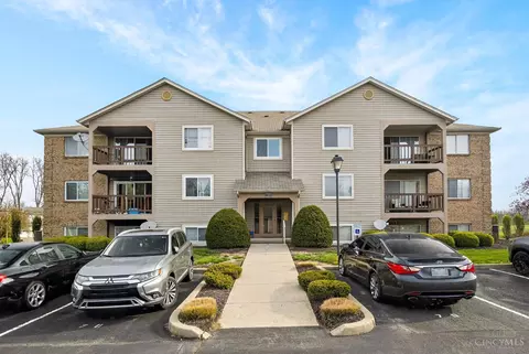 Exterior - 11570 Regency Square Ct, Cincinnati, OH 45231 photo 2 of 10