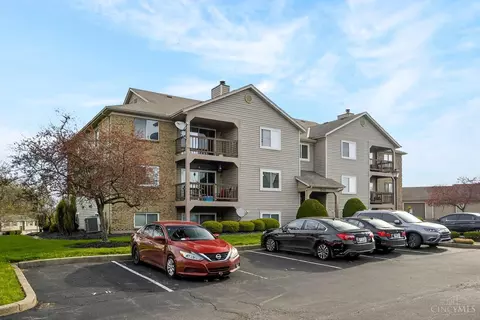 Exterior - 11570 Regency Square Ct, Cincinnati, OH 45231 photo 5 of 10
