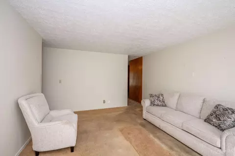 Living - 654 Arlington Dr, Cincinnati, OH 45244 photo 1 of 4
