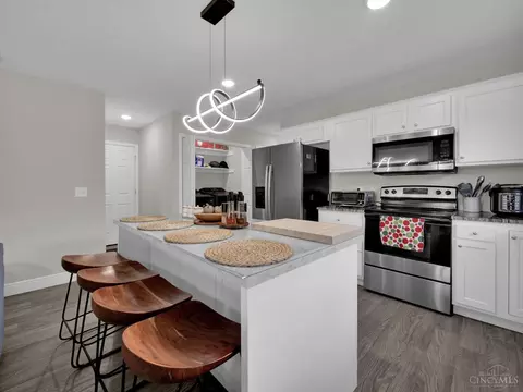 Kitchen - 604 Diamond Loop, Middletown, OH 45044 photo 1 of 5