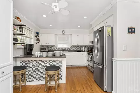 Kitchen - 496 Elm Dr, Cincinnati, OH 45255 photo 1 of 3