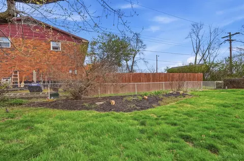 Exterior - 202 Sands Ave, Monroe, OH 45050 photo 12 of 17