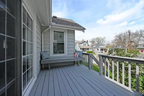 Exterior - 4147 Maple Dr, Cincinnati, OH 45209 photo 11 of 16