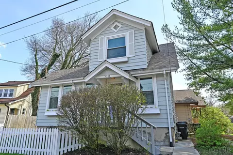 Exterior - 4147 Maple Dr, Cincinnati, OH 45209 photo 2 of 16