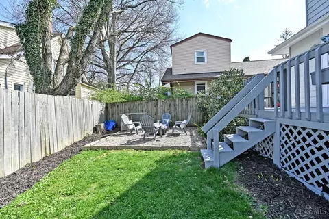 Exterior - 4147 Maple Dr, Cincinnati, OH 45209 photo 15 of 16